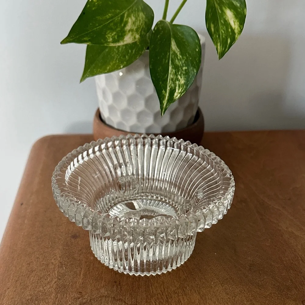 Elegant Clear Ribbed Glass Bowl Thing Vintage